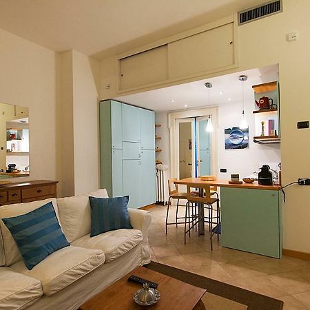 Elegant Apartment In Sant'Ambrogio Mailand Exterior foto